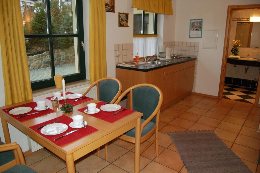 Appartementhaeuser Am Gothensee Heringsdorf  Bilik gambar
