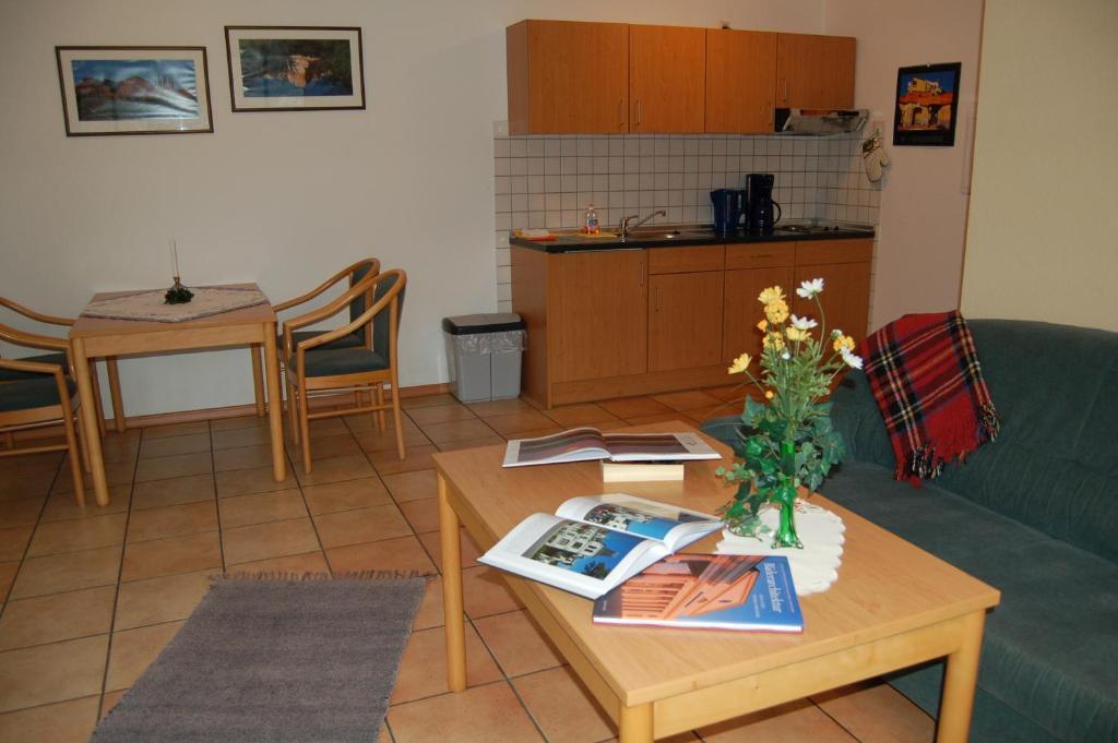Appartementhaeuser Am Gothensee Heringsdorf  Bilik gambar
